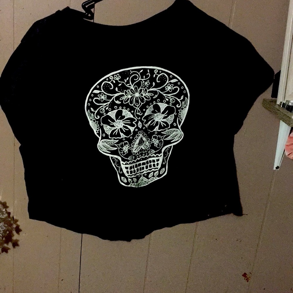 Medium crop top